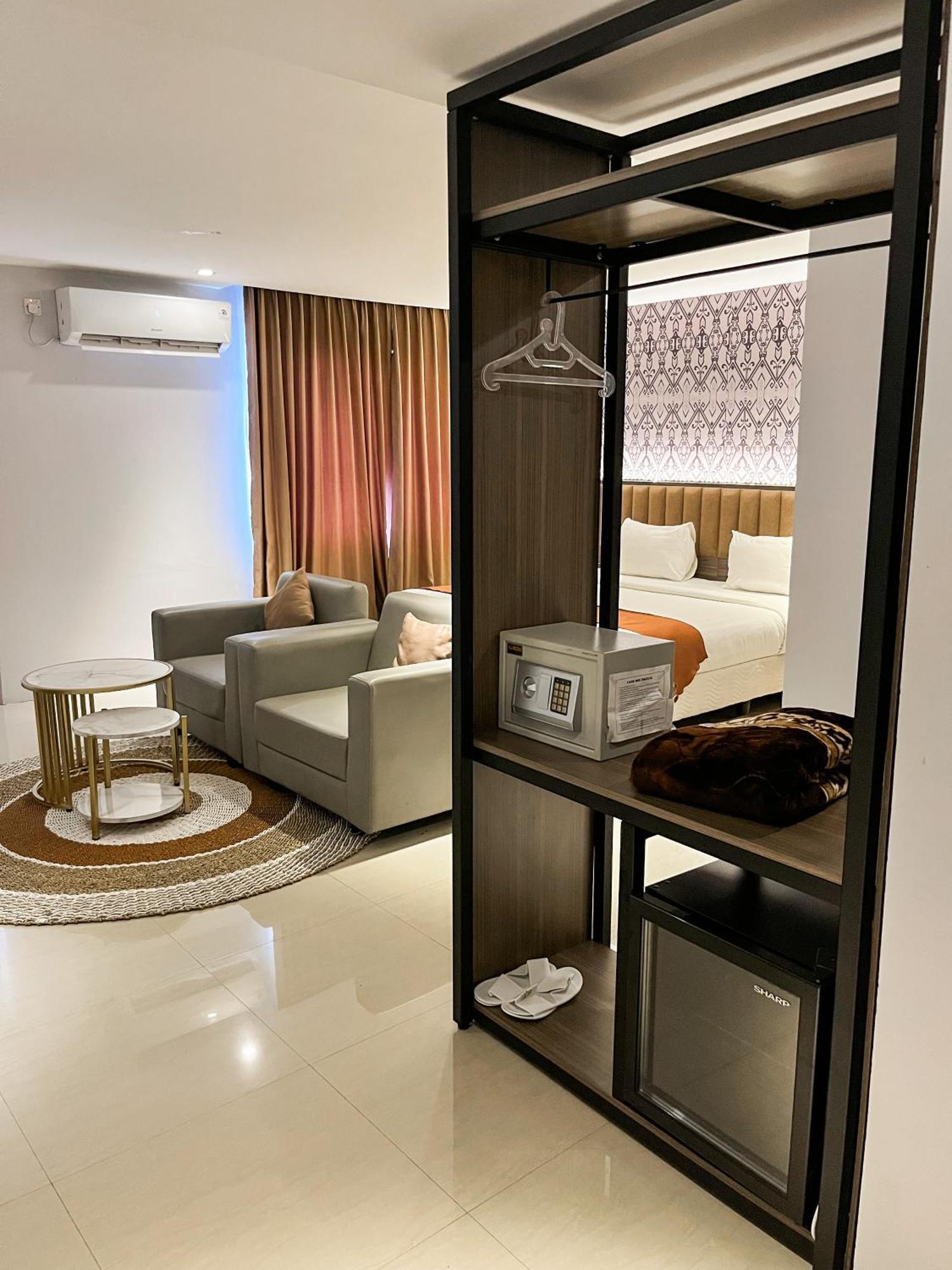 Sm Tower Hotel And Convention Berau Tanjung Redep Exteriér fotografie